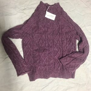 Universal threads sweater